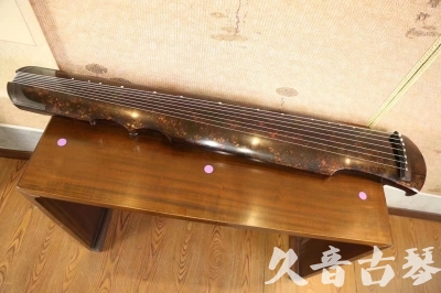 阿勒泰地区●久音古琴  ●臻品推荐 20230729 [犀牛皮纹伏羲式]