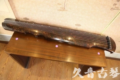 阿勒泰地区●久音古琴  ●臻品推荐 20231106 [犀牛皮纹伏羲式]